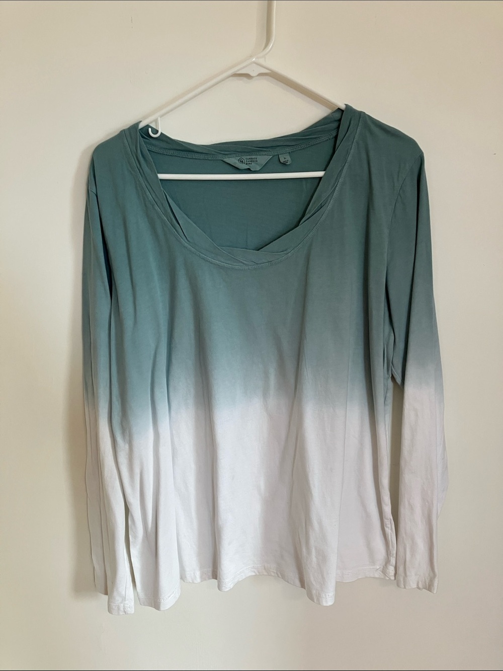 Candace Cameron Bure Teal to White Ombre Long-Sleeve Scoop Neck Top
